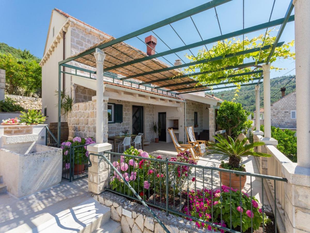 Holiday Home Casa Anka Орашац Екстериор снимка